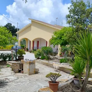 https://villa-lada.sicilyhotelsitaly.net