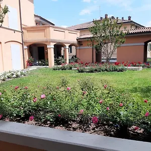 https://casa-san-pietro-bilocale-centro-storico.emilia-romagnahotels.net